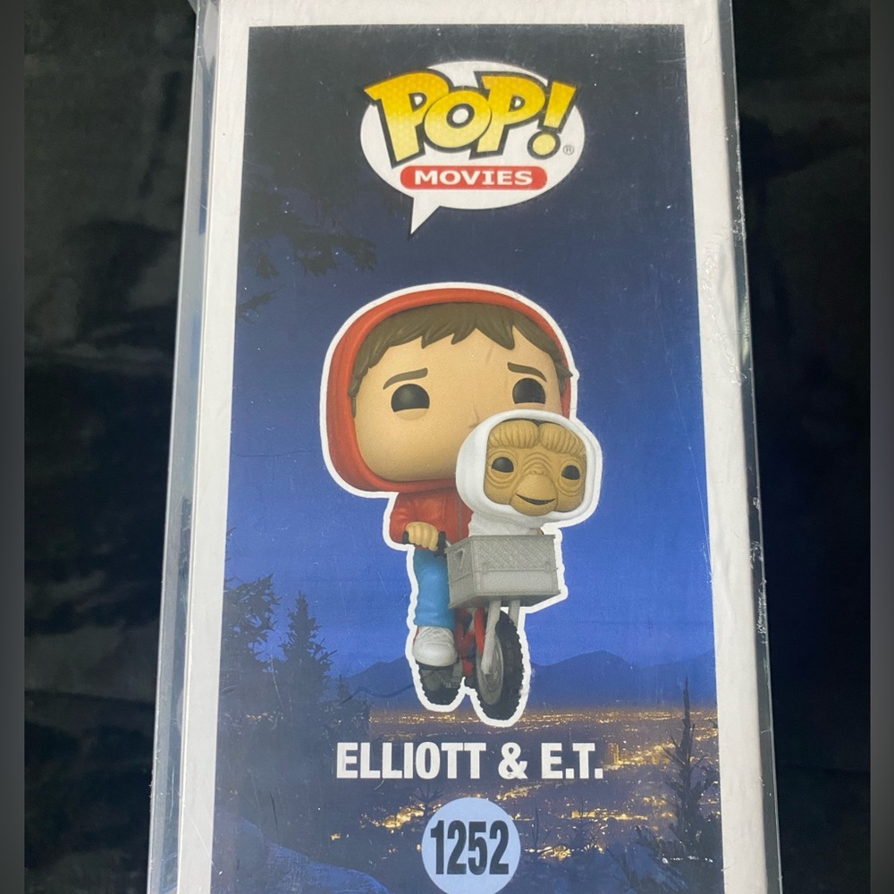 3/$20 Funko Pop Elliot and ET